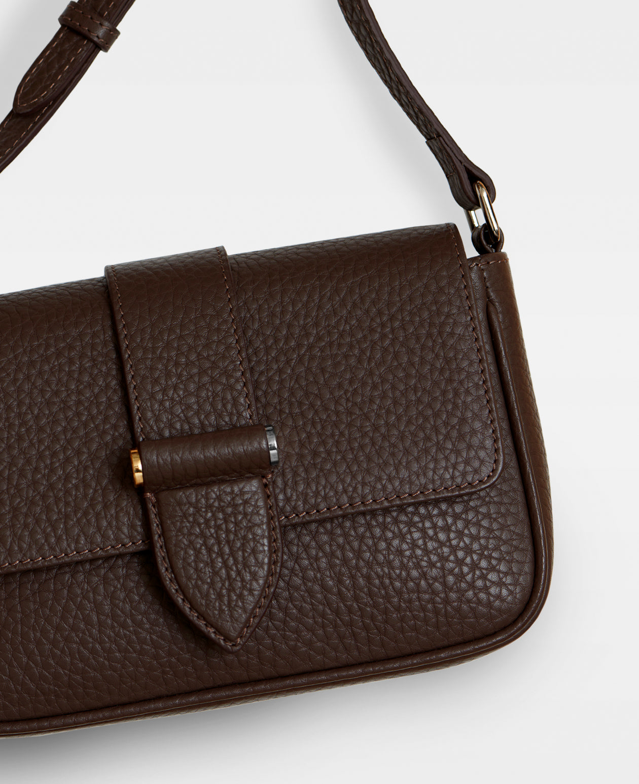 DECADENT COPENHAGEN APRIL small crossbody bag Crossbody-väskor Mocha