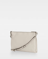 DECADENT COPENHAGEN CLAIRE big crossbody bag Crossbody-väskor Oat
