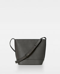 DECADENT COPENHAGEN EDITH Small Bucket Bag Crossbody-väskor Taupe