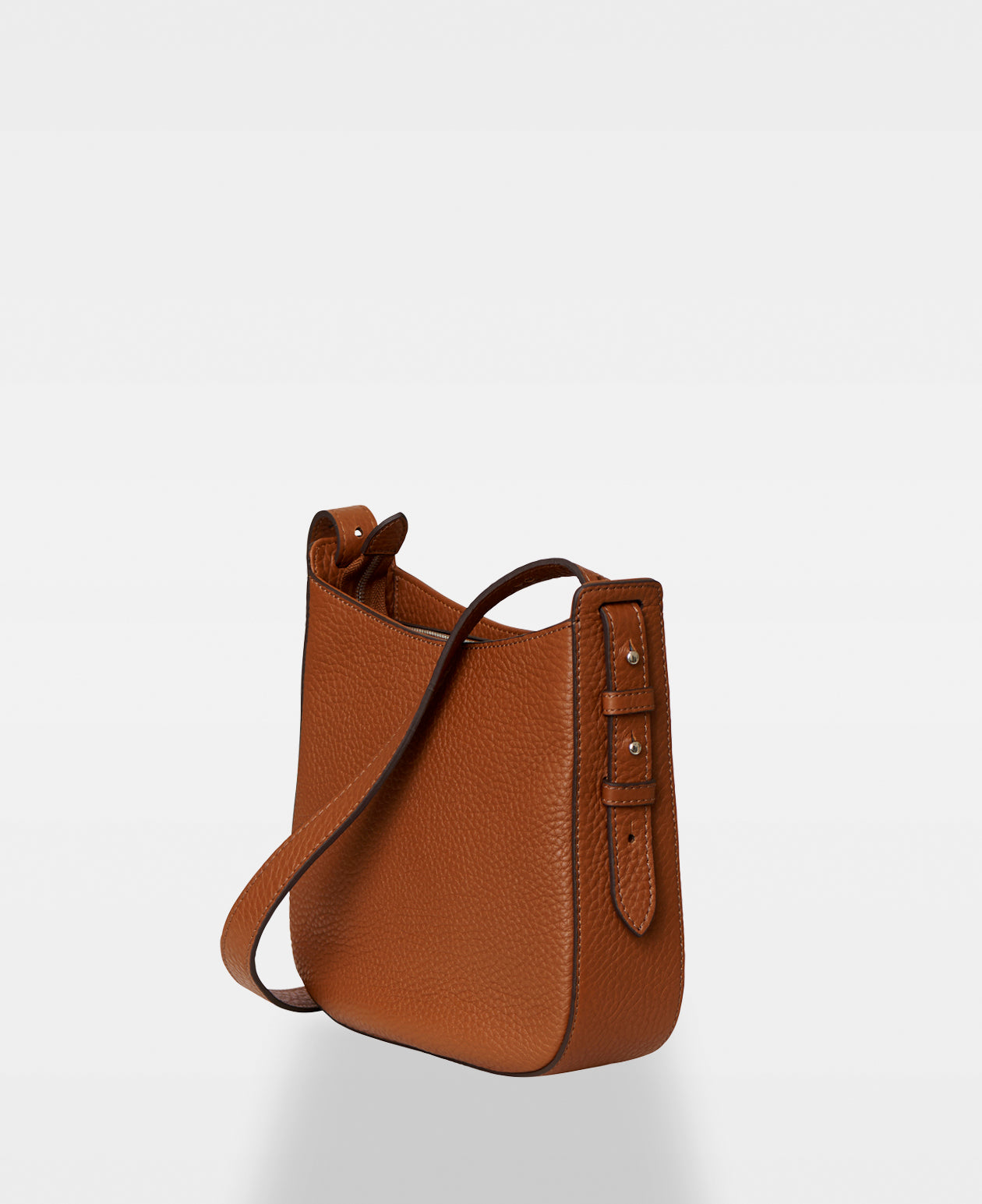 DECADENT COPENHAGEN POPPY small hobo bag Crossbody-väskor Cognac 