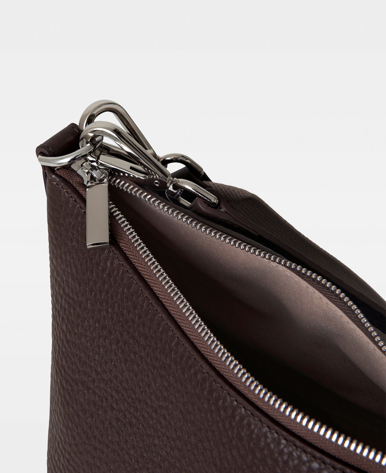DECADENT COPENHAGEN SOFFI medium crossbody bag Crossbody-väskor Mocha